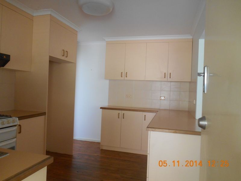 66 Warrawong Street, Kooringal NSW 2650