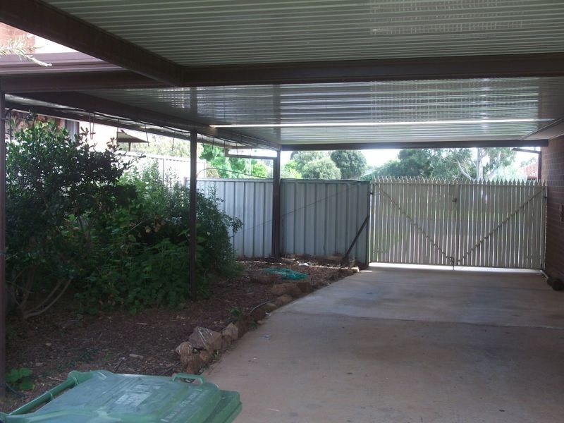 55 Eldershaw Drive, Forest Hill NSW 2651