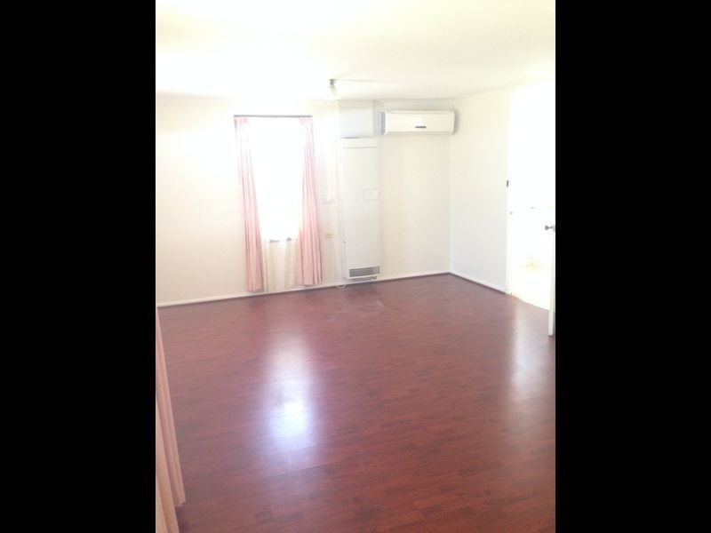 13 Meads Place, Mount Austin NSW 2650
