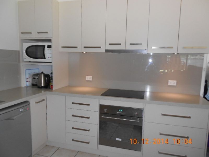 93 Undurra Drive, Glenfield Park NSW 2650