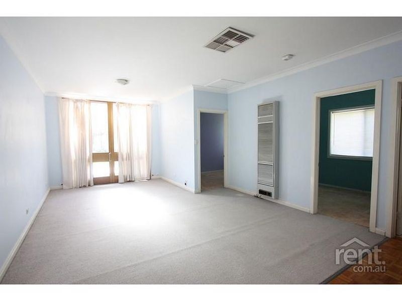 12 Best Street, Wagga Wagga NSW 2650