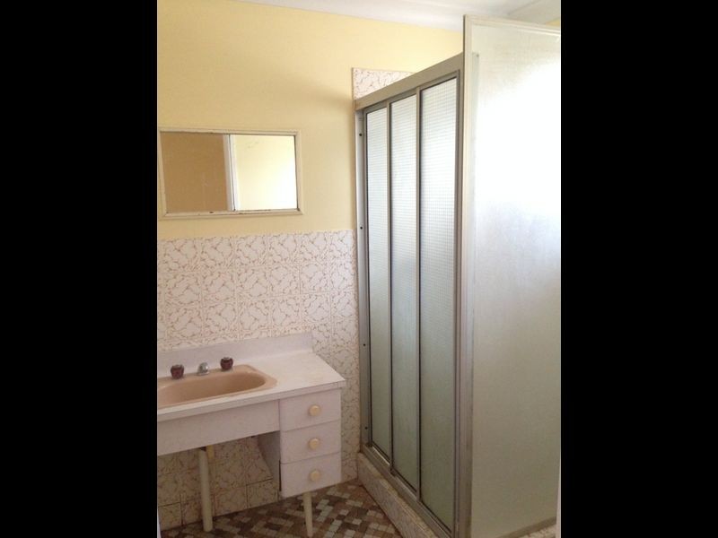 1/69 Raye Street, Tolland NSW 2650