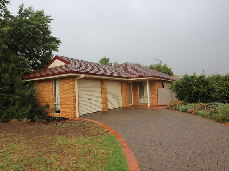 12 Frances Court, Wagga Wagga NSW 2650