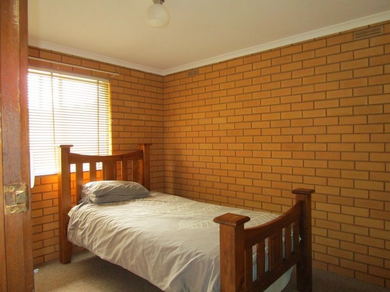 7/11 Sherwood Avenue, Wagga Wagga NSW 2650