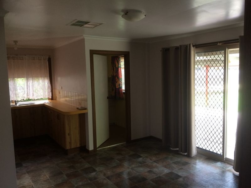 5 Incarnie Crescent, Wagga Wagga NSW 2650