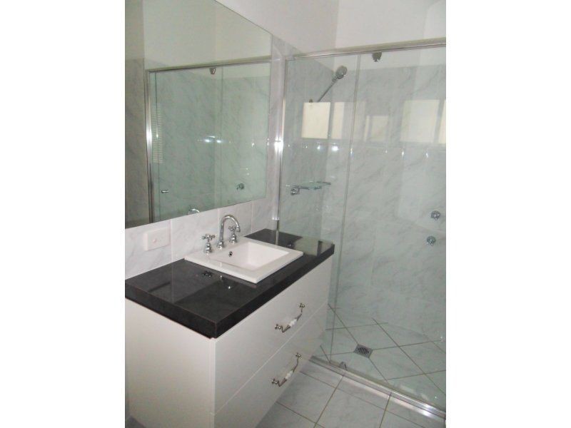 2/25 Evans Street, Wagga Wagga NSW 2650