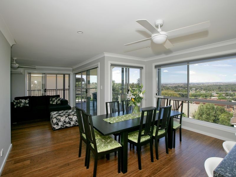 9 Bellevue Parade, Kooringal NSW 2650