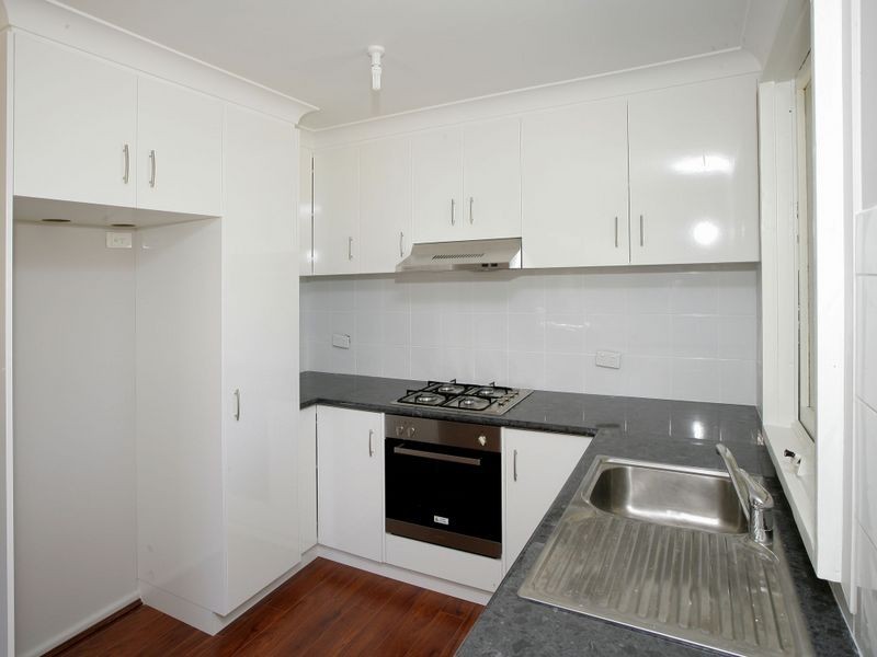 152 Raye Street, Tolland NSW 2650