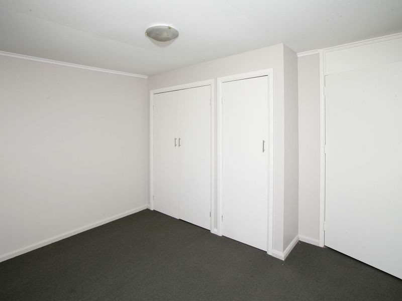 152 Raye Street, Tolland NSW 2650