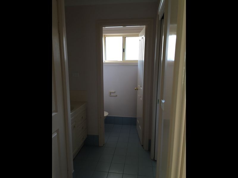 44 Lamilla Street, Glenfield Park NSW 2650