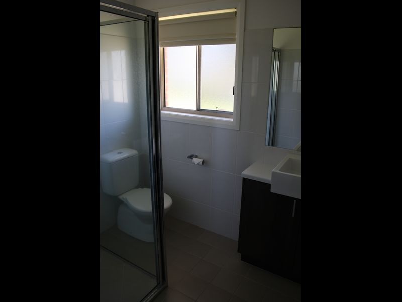 27 Wellington Avenue, Tatton NSW 2650