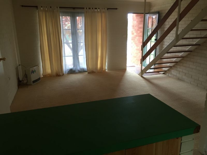 1/58 Pugsley Avenue, Estella NSW 2650