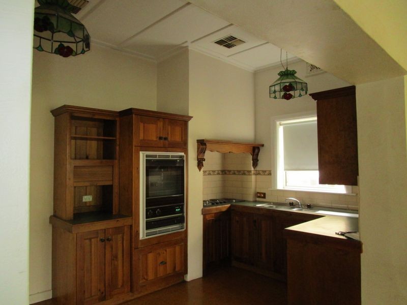 31 Norman Street, Wagga Wagga NSW 2650
