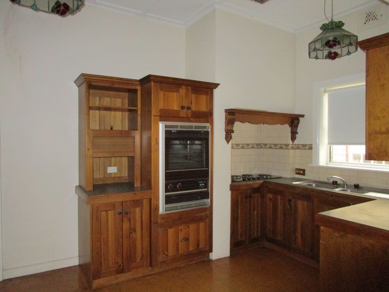 31 Norman Street, Wagga Wagga NSW 2650