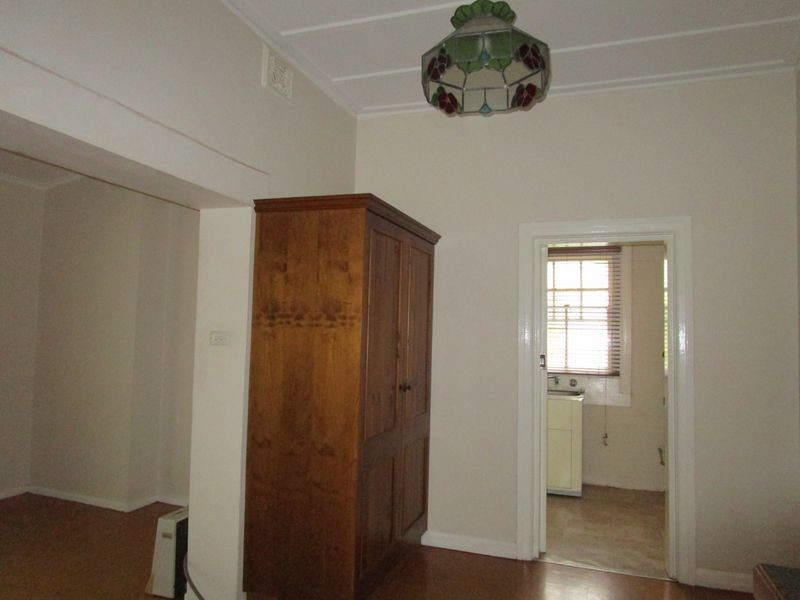 31 Norman Street, Wagga Wagga NSW 2650