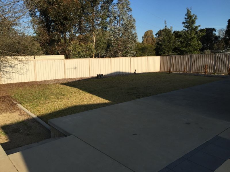 5 Wellington Avenue, Tatton NSW 2650