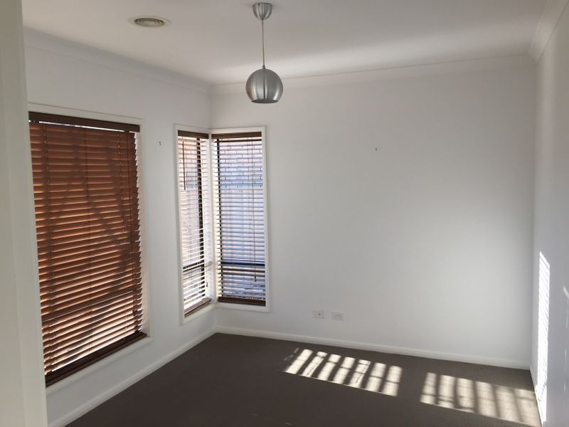 5 Wellington Avenue, Tatton NSW 2650