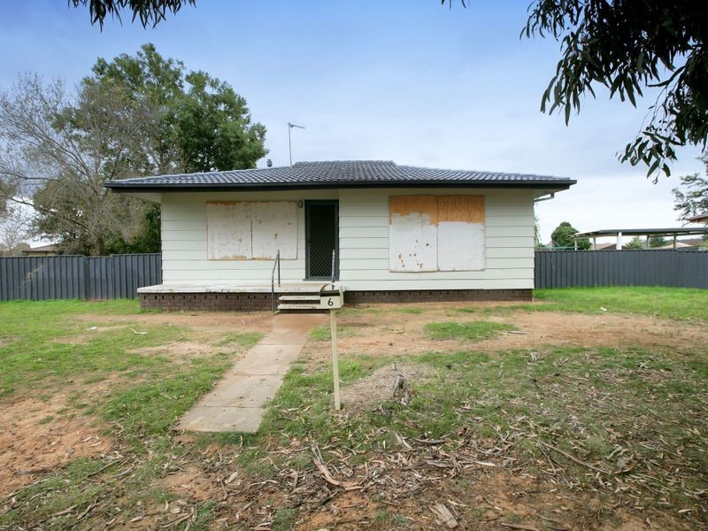6 Lalor Place, Tolland NSW 2650