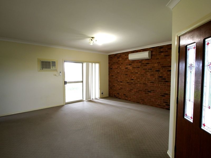 1/8 Keane Place, Alfredtown NSW 2650