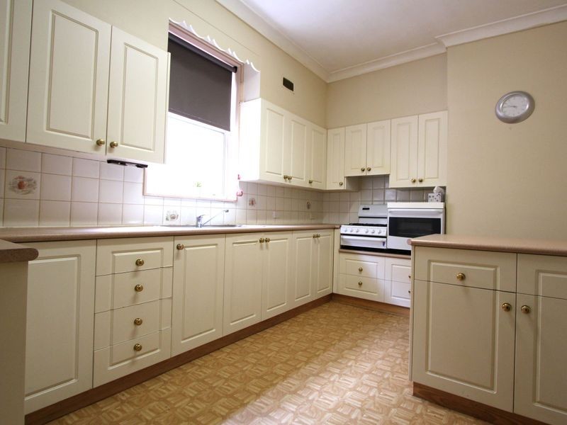 68 Peter Street, Wagga Wagga NSW 2650