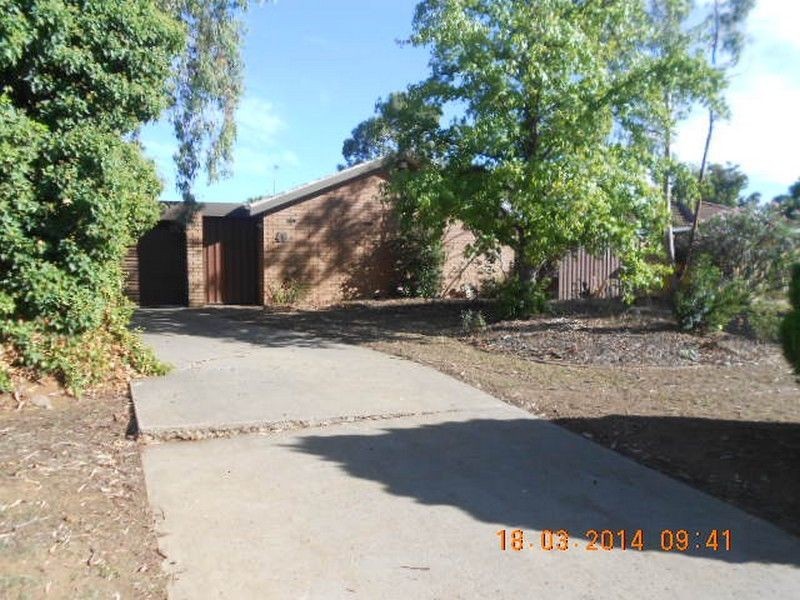 49 Jasmin, Lake Albert NSW 2650