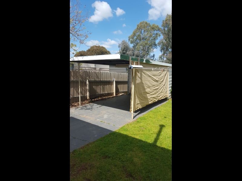 32 Gilmore Avenue, Mount Austin NSW 2650