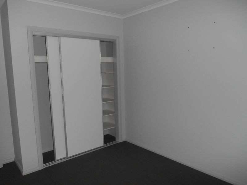 28 Deakin Avenue, Lloyd NSW 2650