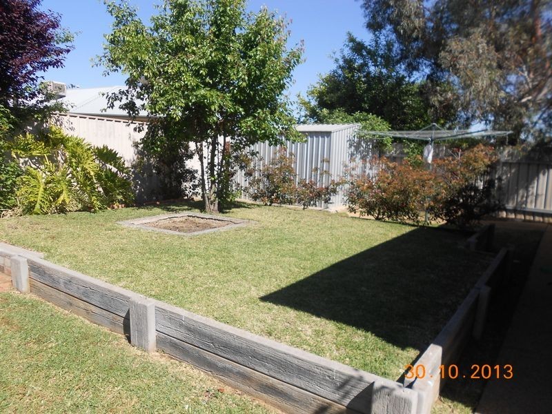 4 Bourkelands Drive, Wagga Wagga NSW 2650