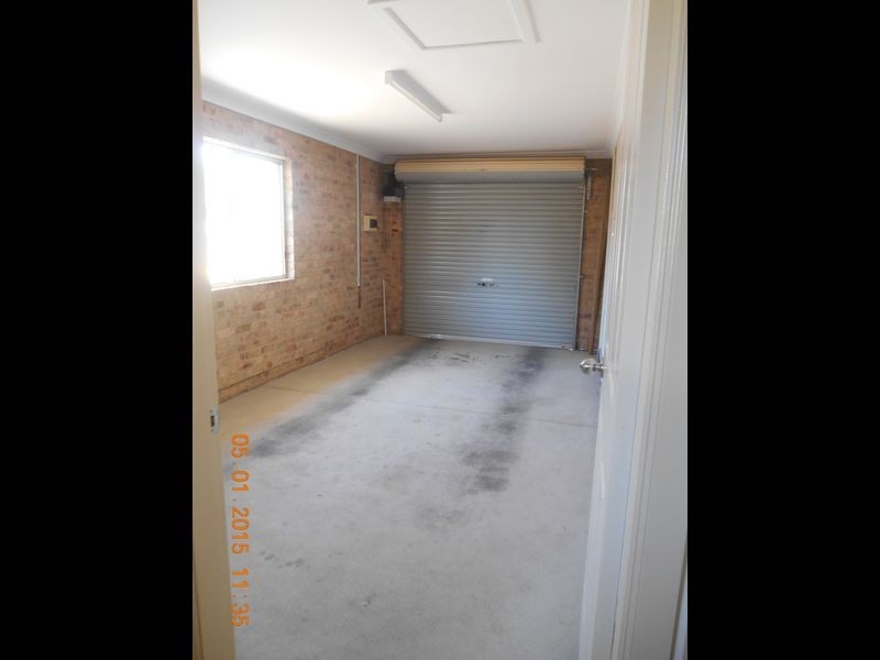 2/9 Inglis Street, Lake Albert NSW 2650