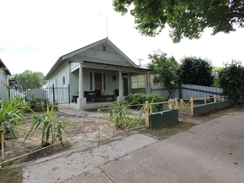 20 Albert Street, Wagga Wagga NSW 2650