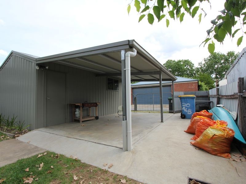 20 Albert Street, Wagga Wagga NSW 2650