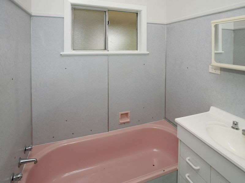 67 Grove Street, Kooringal NSW 2650