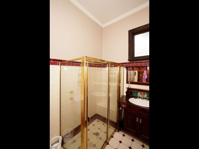 196 Edward Street, Wagga Wagga NSW 2650