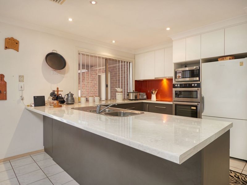 18 Lamilla Street, Glenfield Park NSW 2650