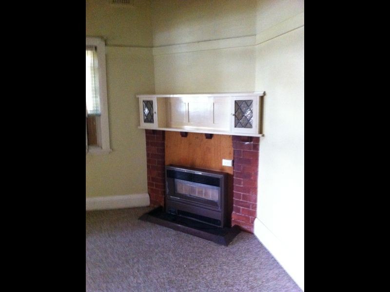 34 Brookong Street, Wagga Wagga NSW 2650