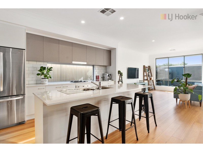 13A Howard Street, Dover Gardens SA 5048