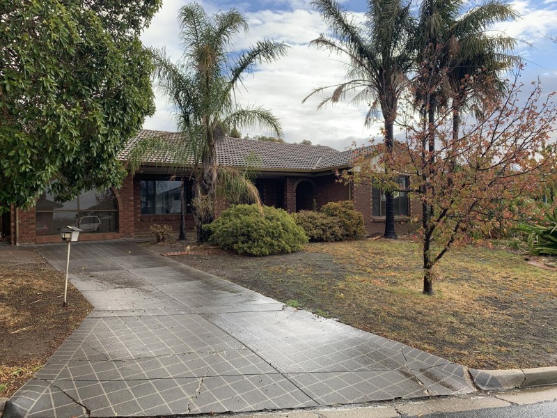 18 Clearview Terrace, Flagstaff Hill SA 5159