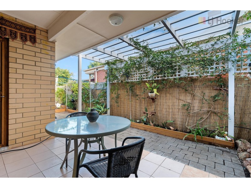 2/142 Augusta Street, Glenelg East SA 5045