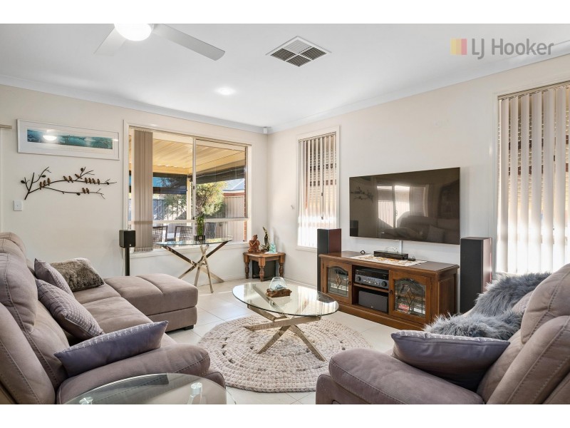 16 Larkdale Avenue, Marion SA 5043