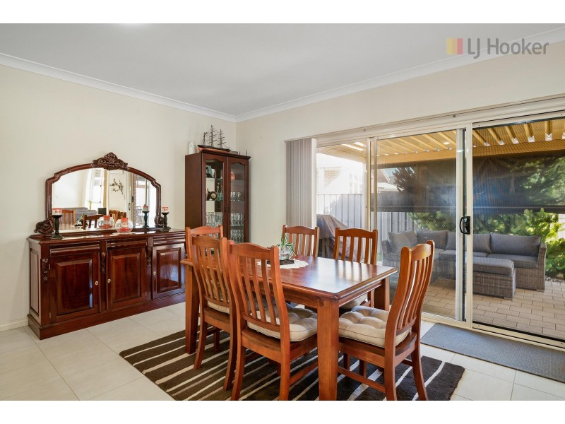 16 Larkdale Avenue, Marion SA 5043