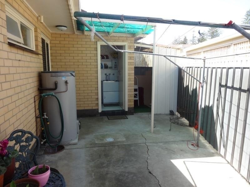 3/38 Moseley Street, Glenelg SA 5045