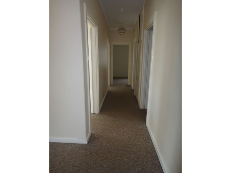 31 Clacton Road, Dover Gardens SA 5048