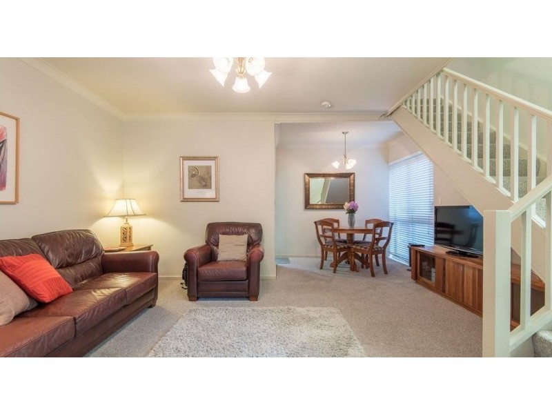 10/16 Moseley Street, Glenelg SA 5045