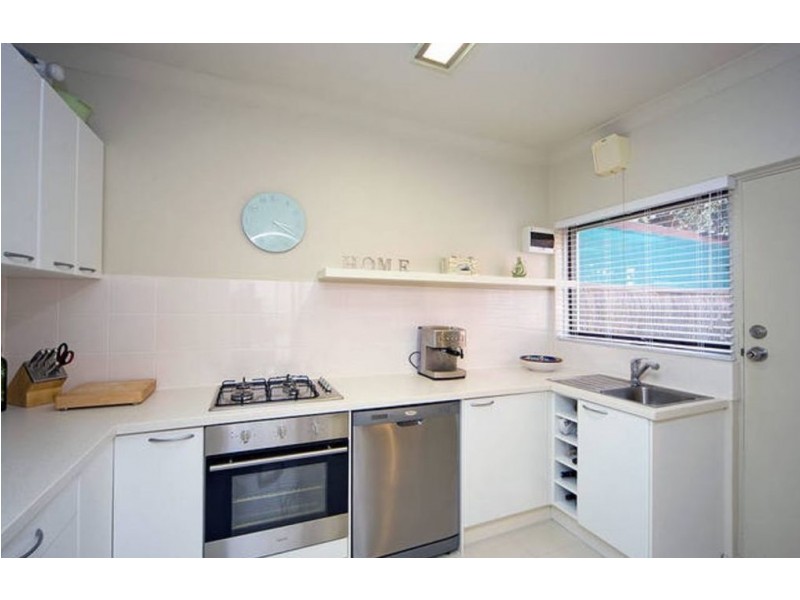 10/16 Moseley Street, Glenelg SA 5045
