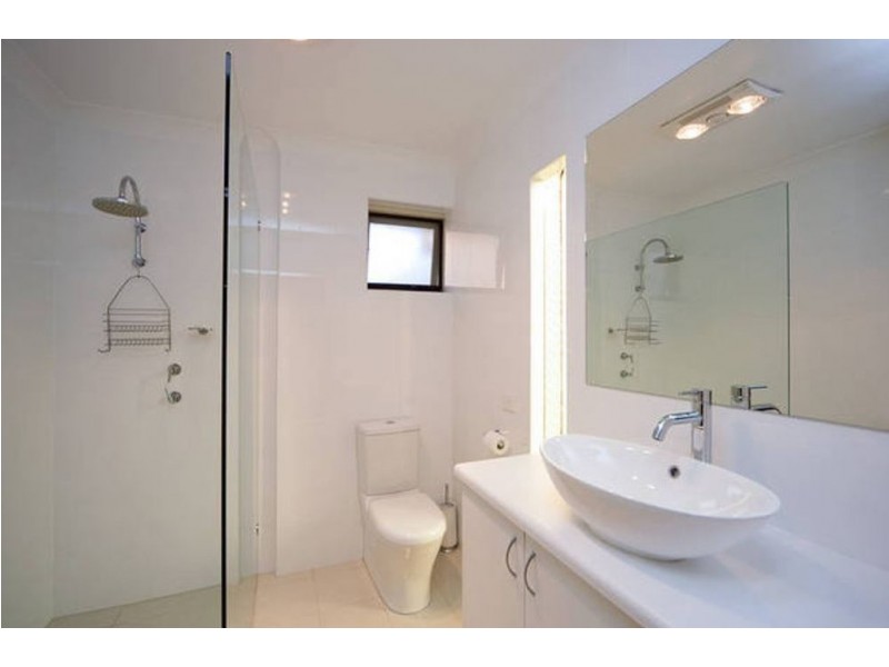 10/16 Moseley Street, Glenelg SA 5045