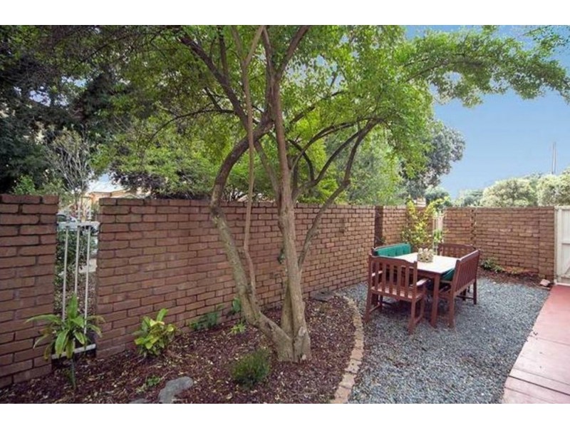 10/16 Moseley Street, Glenelg SA 5045