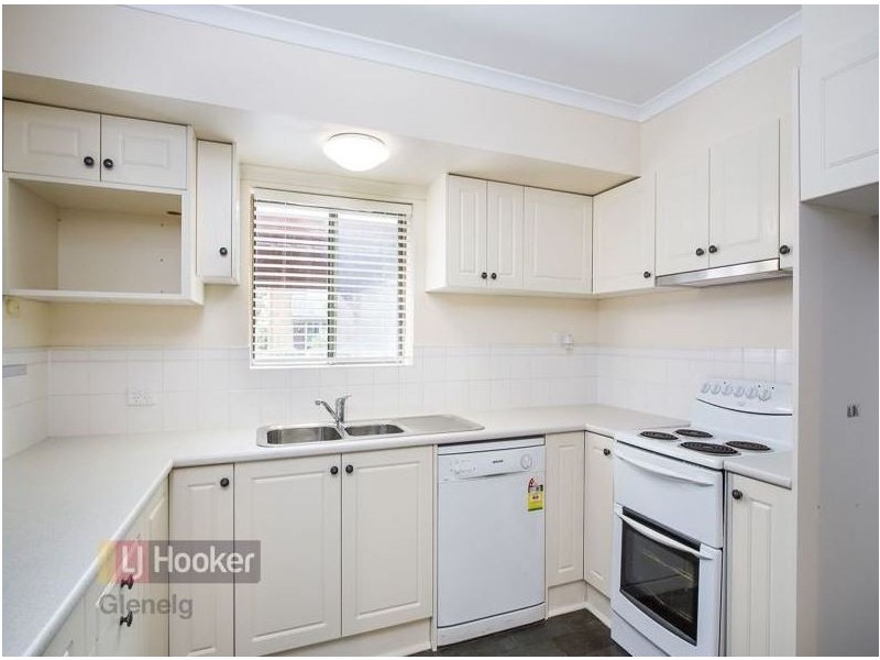 4/14 Windsor Avenue, Clovelly Park SA 5042