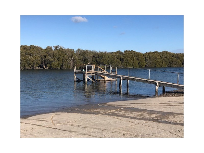 15-17 Gardner Street, Price SA 5570