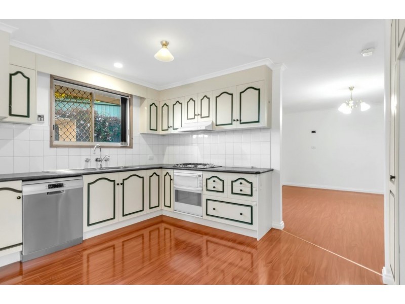 1 Gibson Court, Woodcroft SA 5162