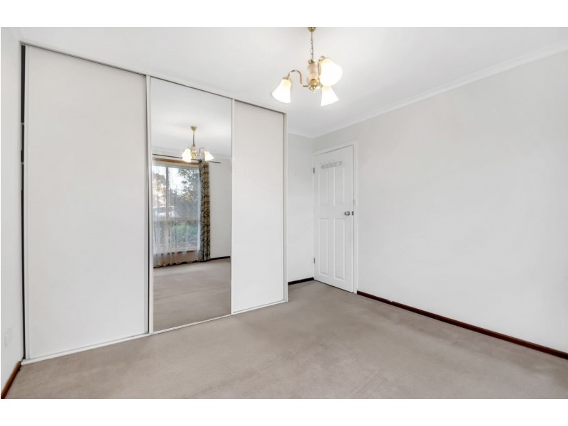 1 Gibson Court, Woodcroft SA 5162